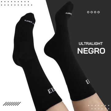 Calcetines de running Element Ultra Light negros, presentación del color
